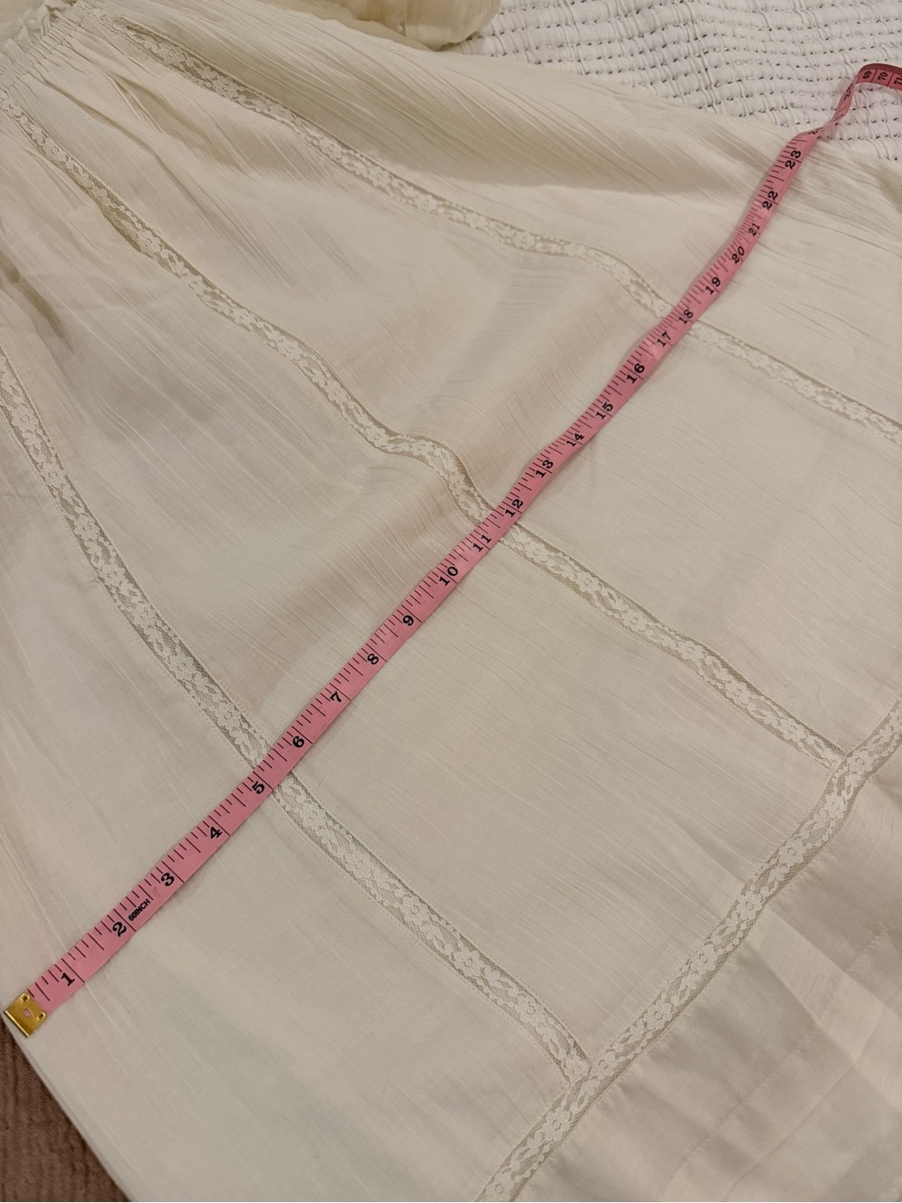 Light Cream Muslin Short-Sleeve Smocked-neck Cotton Lace Trim Dress Aerie Small - Picture 11 of 11